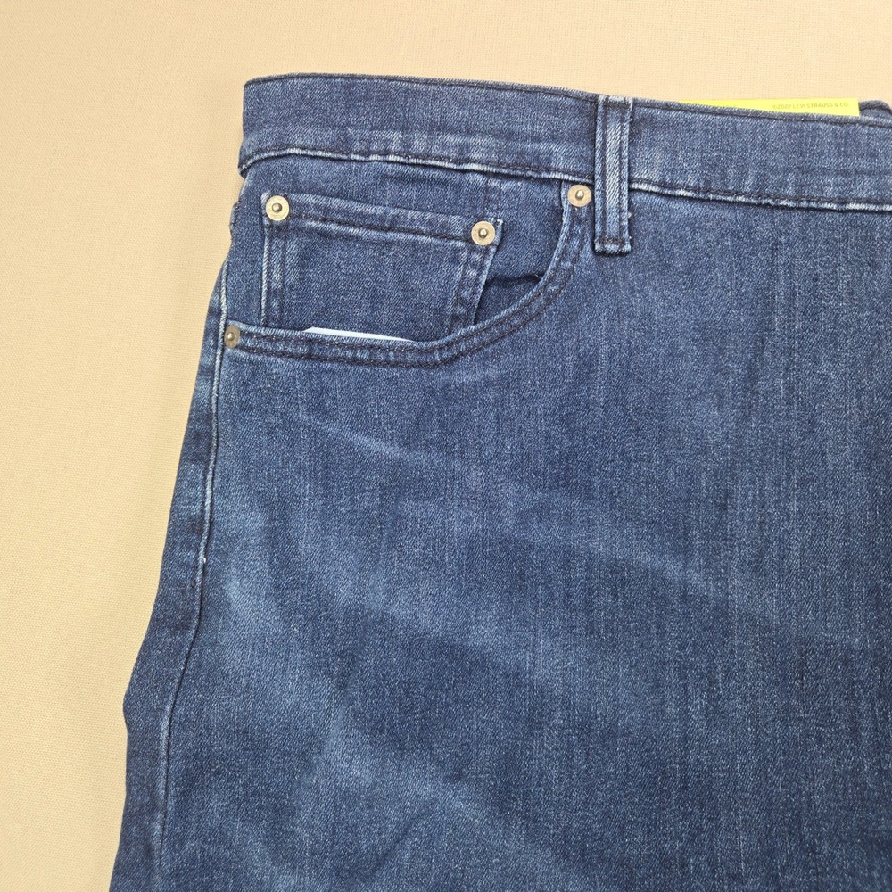 Levi's Jeans 502 Taper Flex Stretch Medium Wash Blue Mens 48x34 - Picture 6 of 16